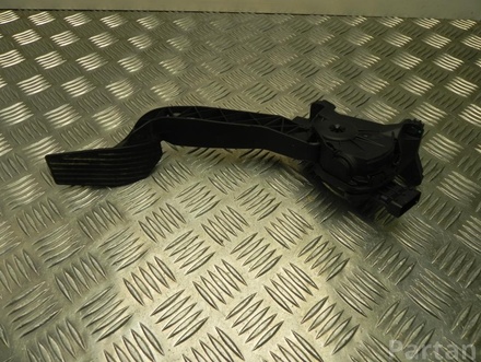 JEEP 51942427 RENEGADE Closed Off-Road Vehicle (BU) 2016 Accelerator Pedal