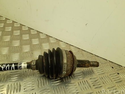 TOYOTA 43420-0D322 / 434200D322 YARIS (_P13_) 2016 Drive Shaft Left Front