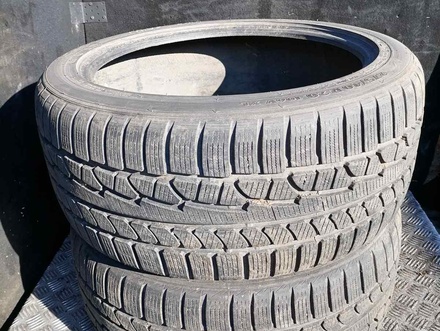 BMW NOKIAN WR / NOKIANWR X5 (E70) 2011 Tyres R20 275/ /40