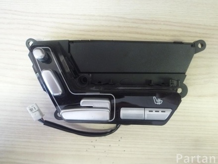 MERCEDES-BENZ A 221 870 68 51 / A2218706851 S-CLASS (W221) 2007 Switch module for seat