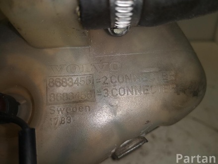 VOLVO 8683455 XC90 I 2005 Vase d'expansion du liquide de refroidissement