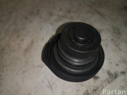 VOLVO V70 II (SW) 2005 Fuel Tank Cap