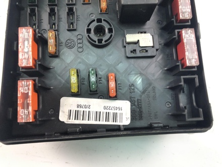 AUDI 1K0937125A A3 Convertible (8P7) 2011 Fuse Box