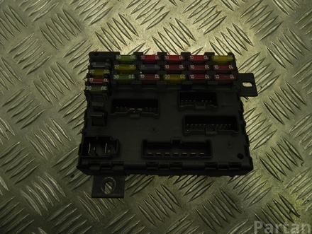 ALFA ROMEO 46447809 156 (932_) 2001 Fuse Box