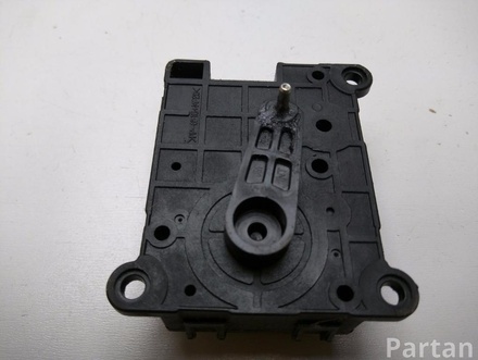 HYUNDAI B40073-0570 / B400730570 TUCSON (JM) 2005 Adjustment motor for regulating flap