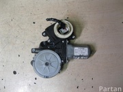 TOYOTA 85701-0F010 / 857010F010 YARIS (_P9_) 2014 Window lifter motor Right Front