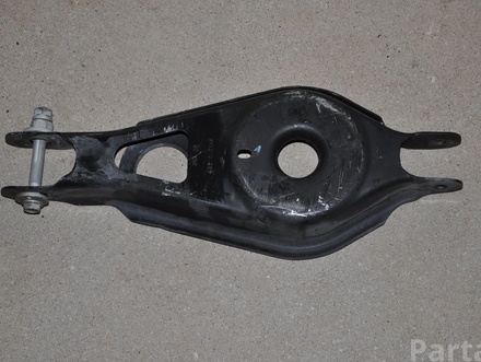 CHRYSLER 68218021AA Pacifica  2020 trailing arm right side